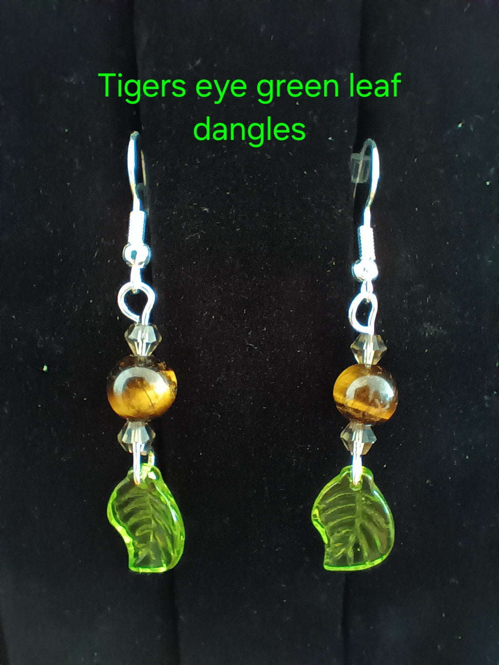 Green leaf dangle earrings