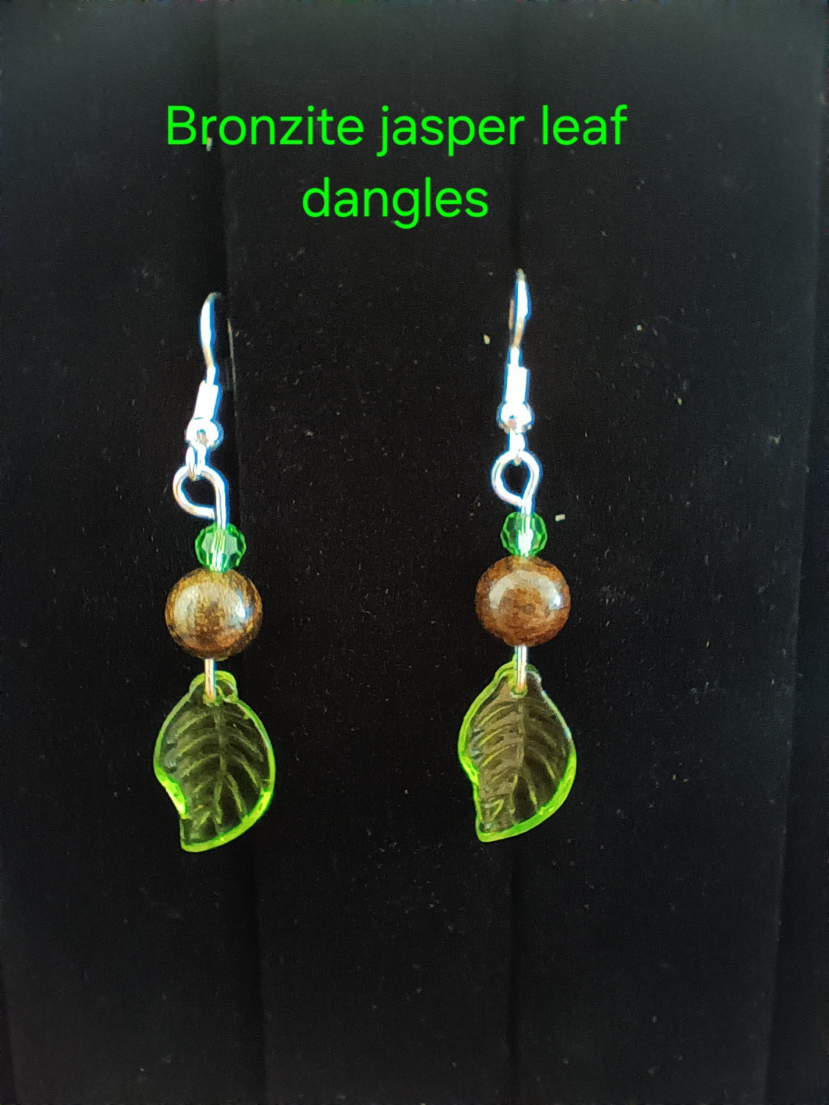 Green leaf dangle earrings