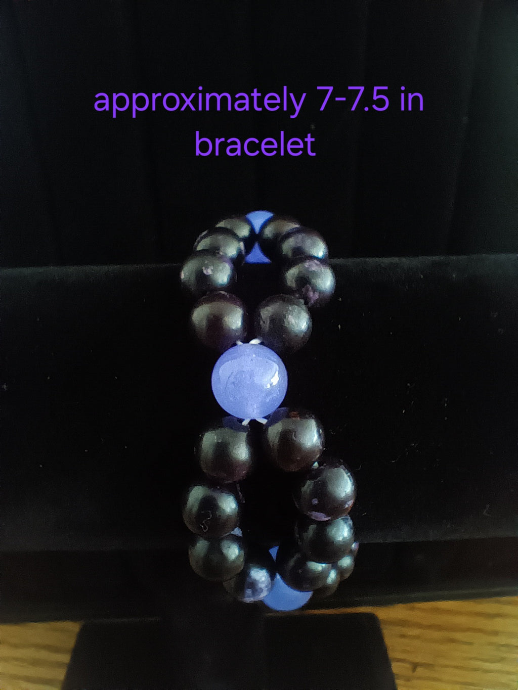 Tulip chalcedony w purple 10mm chalcedony