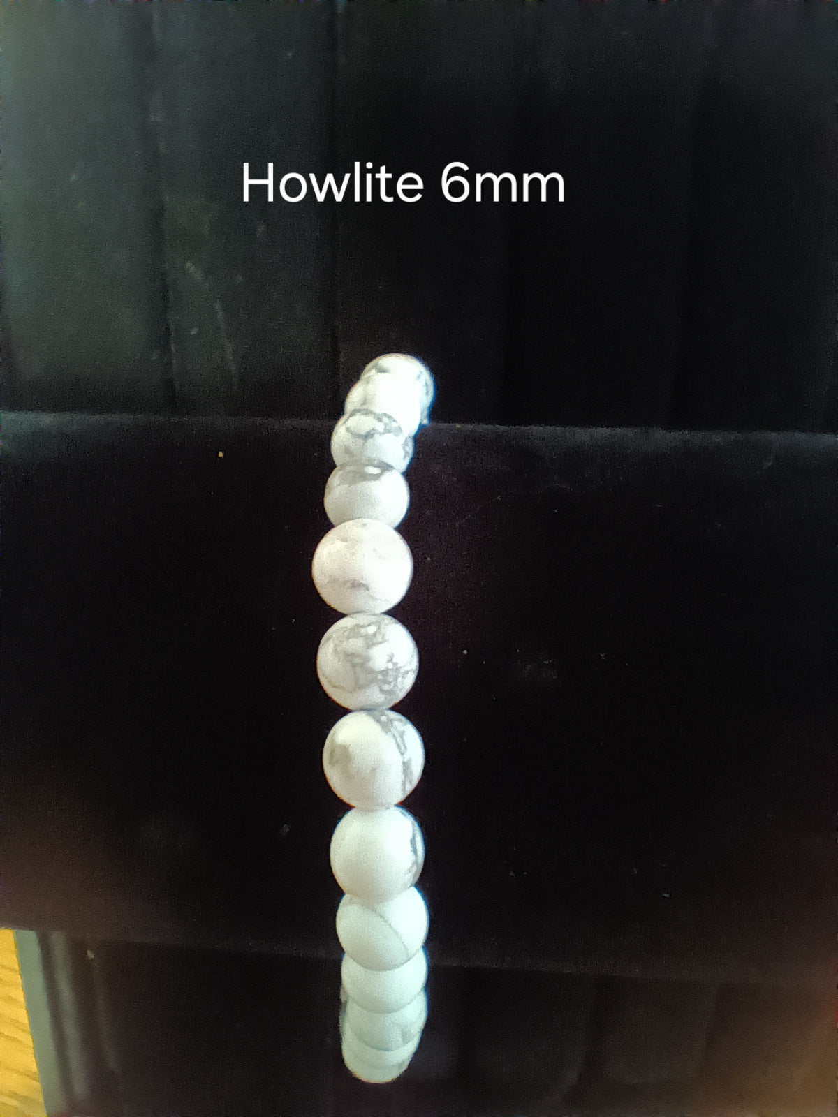 Howlite 6mm bracelet
