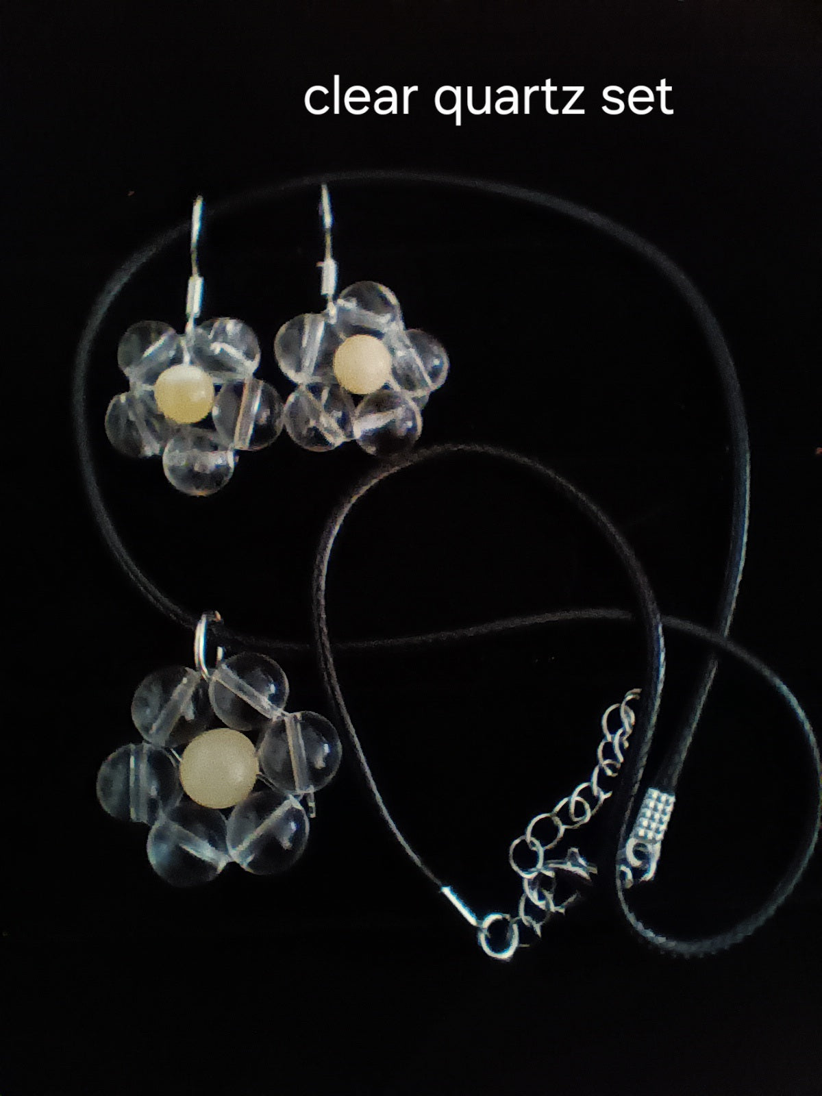 Flower earrings and pendant set
