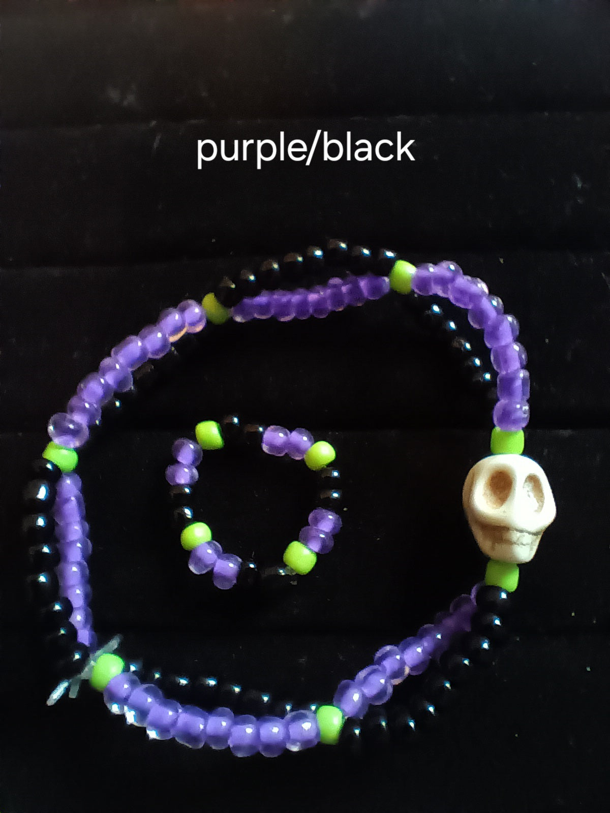 Skull twist set
