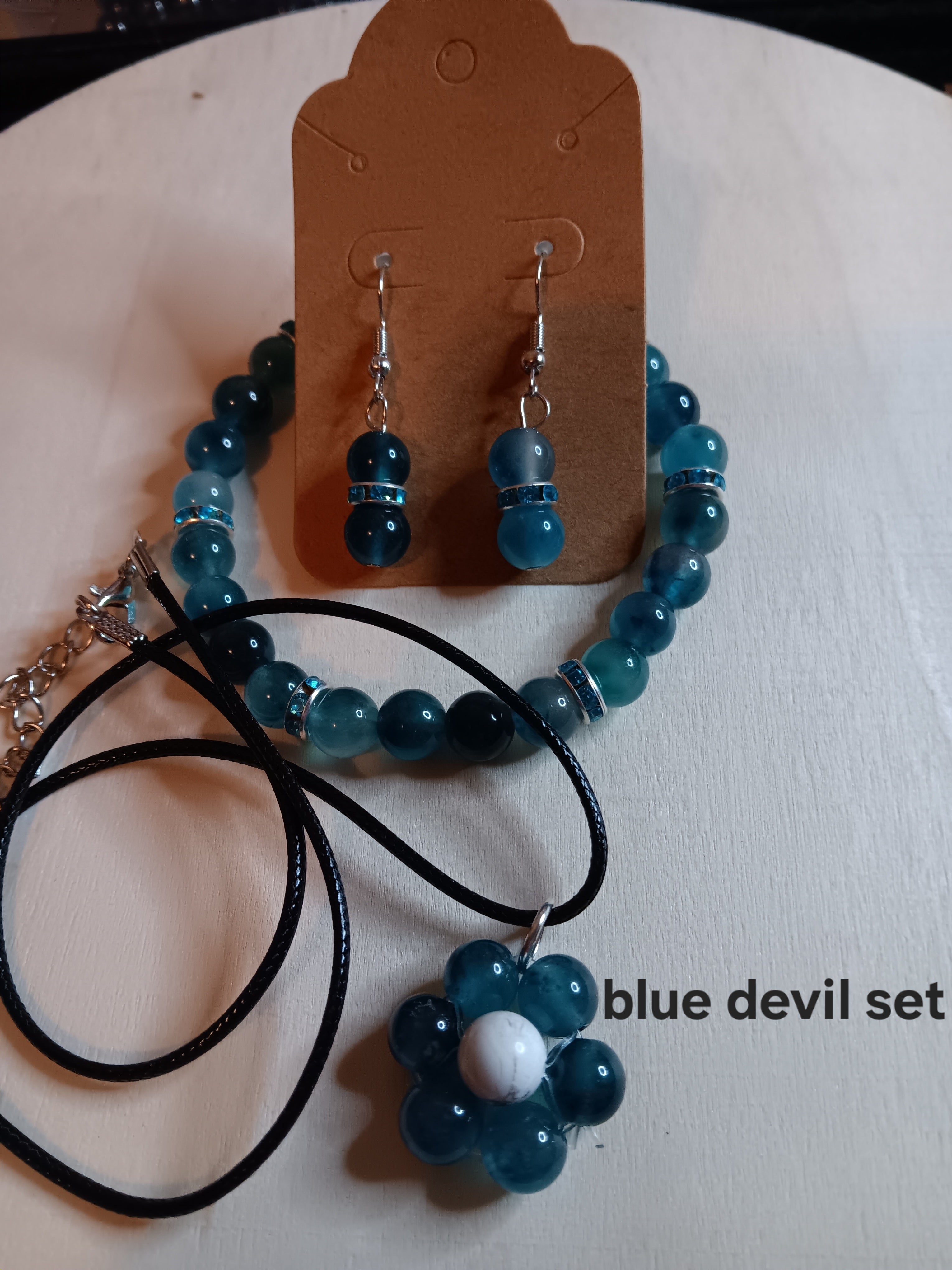 Genuine crytal sets